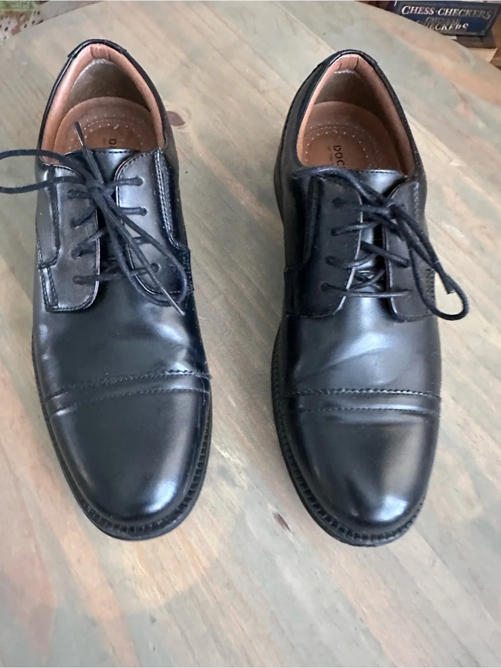Dockers Men's Black Leather Cap-Toe Derbys
